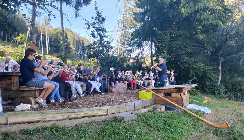 RB24_AL_Stromversorgung für den vorhandenen Posaunenchor-Platz (Dorfplatz)